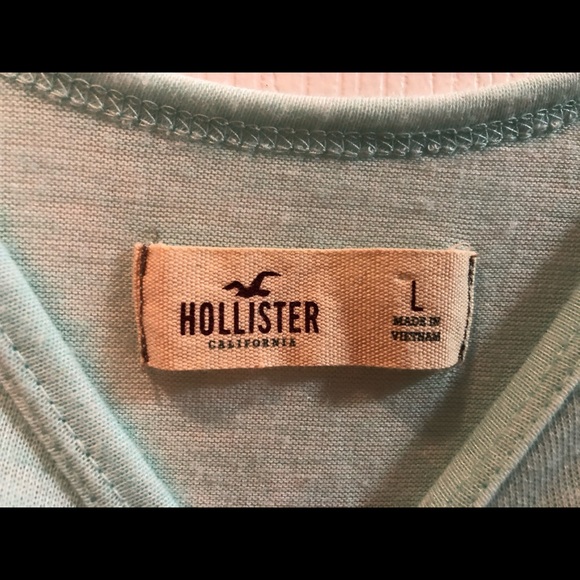 Mint green Hollister 3/4 sleeve top - Picture 2 of 2